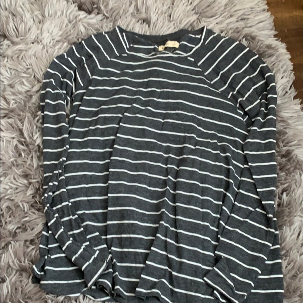Long sleeve t shirt